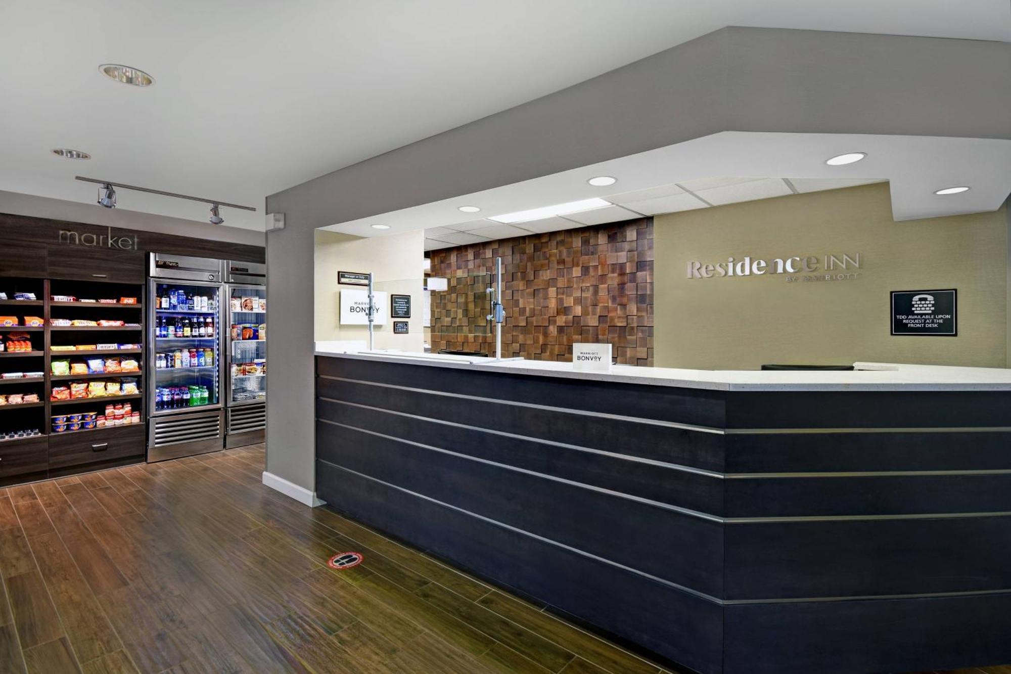 Airport Hotel Louisville